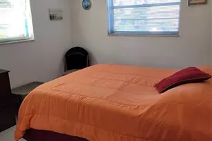 2145 Pierce St, Hollywood, FL 33020 - Photo 17