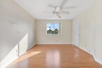 967  Coral Club Dr, Unit #967, Coral Springs, FL 33071 - Photo 17