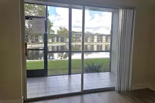 7901 S Colony Cir, Tamarac, FL 33321 - Photo 9