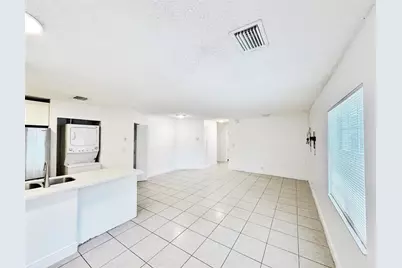 1136 NW 5th Ct, Fort Lauderdale, FL 33311 - Photo 5