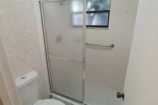 6751 N University Dr, Tamarac, FL 33321 - Photo 7