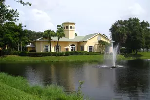 704 Meadows Cir, Boynton Beach, FL 33436 - Photo 15