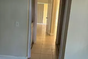 704 Meadows Cir, Boynton Beach, FL 33436 - Photo 9