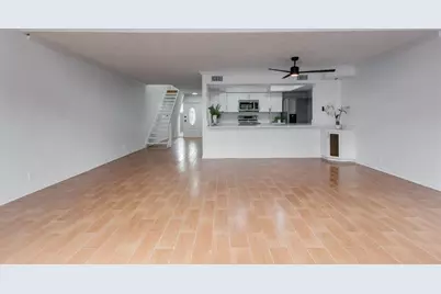 7950 NW 11th Ct, Plantation, FL 33322 - Photo 13