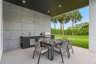 8795 Valencia Ct, Parkland, FL 33067 - Photo 35