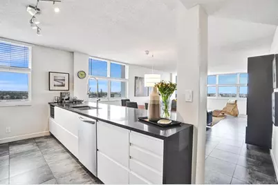 800 SE 20th Ave, Unit #915, Deerfield Beach, FL 33441 - Photo 3