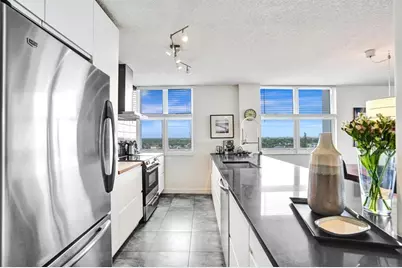 800 SE 20th Ave, Unit #915, Deerfield Beach, FL 33441 - Photo 11