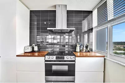 800 SE 20th Ave, Unit #915, Deerfield Beach, FL 33441 - Photo 7