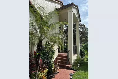 3024  Lucerne Park Dr, Greenacres, FL 33467 - Photo 3