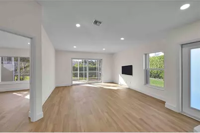 11766 NW 57th St, Coral Springs, FL 33076 - Photo 13