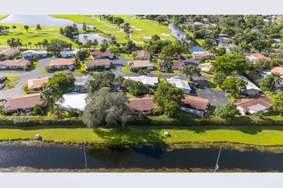 7237 E Tropical Way, Plantation, FL 33317 - Photo 67