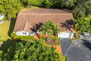 7237 E Tropical Way, Plantation, FL 33317 - Photo 59