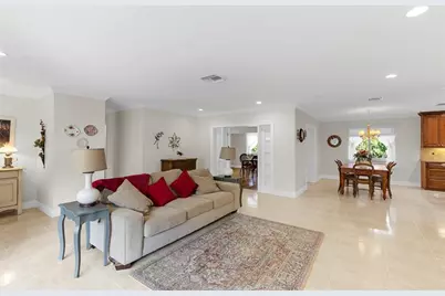 7237 E Tropical Way, Plantation, FL 33317 - Photo 15