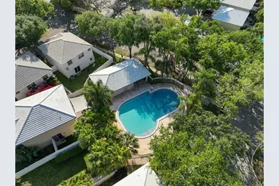 9871 NW 2nd Court, Plantation, FL 33324 - Photo 15