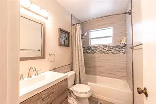 9871 NW 2nd Ct, Plantation, FL 33324 - Photo 21