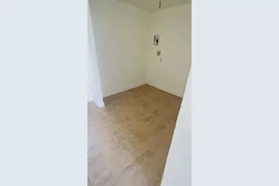 5111 W Oakland Park Blvd, Unit #306, Lauderdale Lakes, FL 33313 - Photo 7