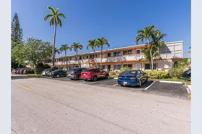 1000 SW 11th Ave, Unit #2E, Hallandale Beach, FL 33009 - Photo 3