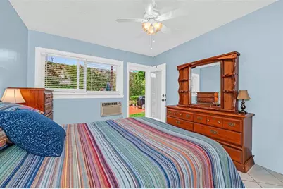 1000 SW 11th Ave, Unit #2E, Hallandale Beach, FL 33009 - Photo 23