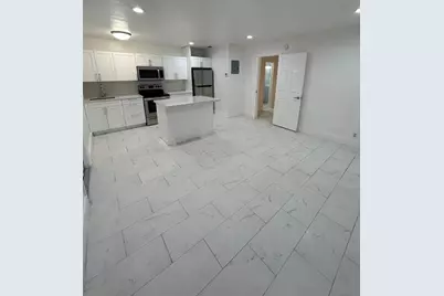 212 SW 22nd St, Unit #2, Fort Lauderdale, FL 33315 - Photo 1