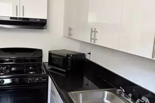 675 84th St, Miami Beach, FL 33141 - Photo 9