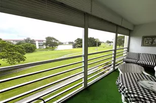 2902 Victoria Cir, Coconut Creek, FL 33066 - Photo 7