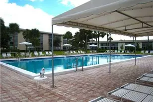 2902 Victoria Cir, Coconut Creek, FL 33066 - Photo 31