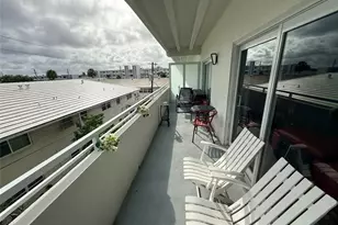 3212 NE 12th St, Pompano Beach, FL 33062 - Photo 13