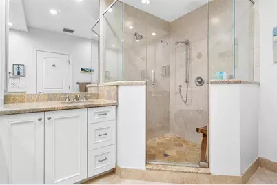 2855  Hampton Circle E, Delray Beach, FL 33445 - Photo 17