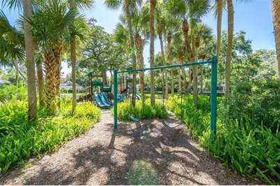 2855  Hampton Circle E, Delray Beach, FL 33445 - Photo 45