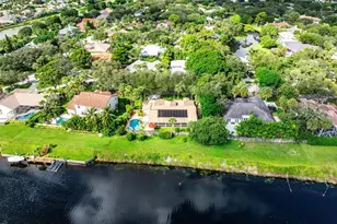 2855 Hampton Cir E, Delray Beach, FL 33445 - Photo 35