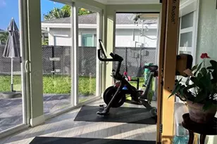 9208 NW 80 St, Tamarac, FL 33321 - Photo 7