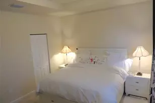 8915 W 35th Ave, Hialeah, FL 33018 - Photo 19