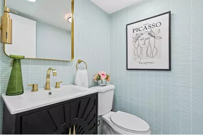 10442  Sunrise Lakes Blvd, Unit #111, Sunrise, FL 33322 - Photo 9