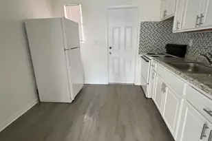 6762 NW 6th Ct, Miami, FL 33150 - Photo 5