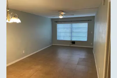 7837  Golf Circle Dr, Margate, FL 33063 - Photo 15