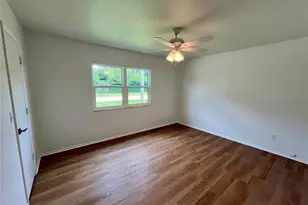 965 Highland Dr SW, Vero Beach, FL 32962 - Photo 13