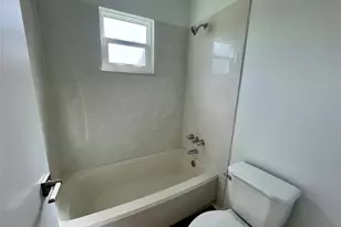 965 Highland Dr SW, Vero Beach, FL 32962 - Photo 15