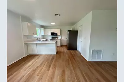 965  Highland Dr SW, Vero Beach, FL 32962 - Photo 5