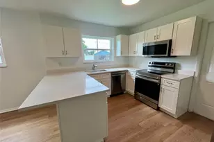 965 Highland Dr SW, Vero Beach, FL 32962 - Photo 9