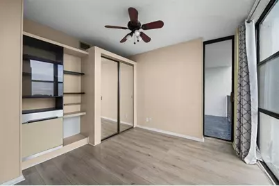 800  Parkview Dr, Unit #625, Hallandale Beach, FL 33009 - Photo 9