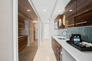 551 N Fort Lauderdale Beach Blvd, Fort Lauderdale, FL 33304 - Photo 5