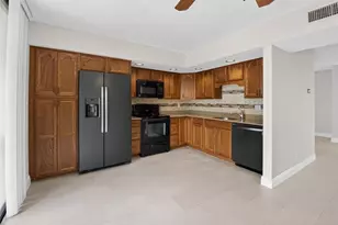 5370 Las Verdes Cr Unit, Delray Beach, FL 33484 - Photo 13