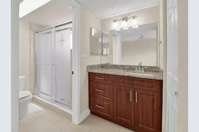 5370  Las Verdes Cr, Unit #319, Delray Beach, FL 33484 - Photo 21