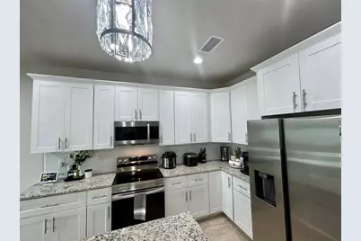 1045 N Naples St, LaBelle, FL 33935 - Photo 9