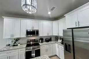 1045 N Naples St, LaBelle, FL 33935 - Photo 9