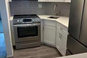 4050 N Ocean Dr, Lauderdale by the Sea, FL 33308 - Photo 5