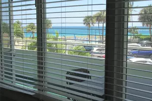 4050 N Ocean Dr, Lauderdale by the Sea, FL 33308 - Photo 17