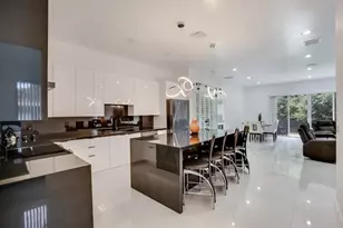 2962 NW 10th Ct, Fort Lauderdale, FL 33311 - Photo 3