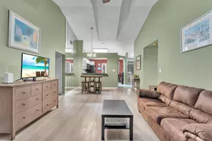 146 NW 98th Terrace, Plantation, FL 33324 - Photo 5