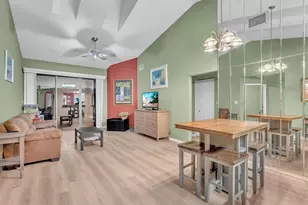 146 NW 98th Terrace, Plantation, FL 33324 - Photo 3